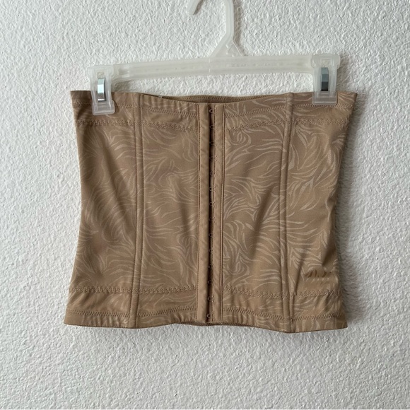 Maidenform Women's Flexees Cool Comfort Ultra Firm Waist Trainer - Picture 1 of 5